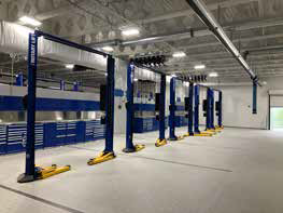 Vector Smart Object (5) automotive lifting equipment image